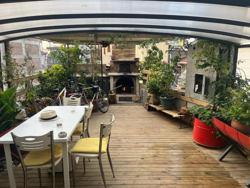Central Apartment Kadikoy Terrace Bbq Close 2 Block Ferry Bull Metro Nighlife Istanbul Exterior foto